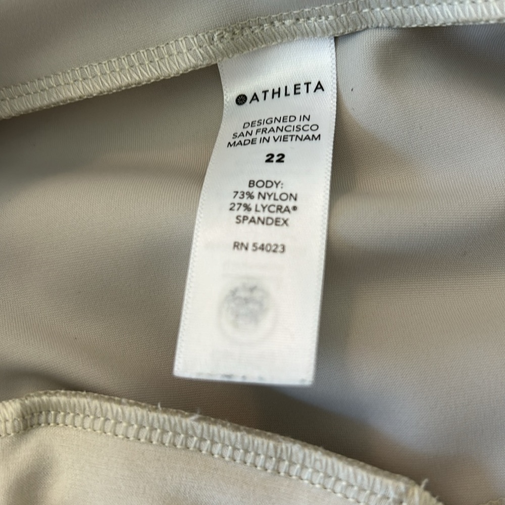 Athleta Stellar Straight Crop Pant EUC Tan/Khaki/Gray Size 22 Stretch - Picture 8 of 10